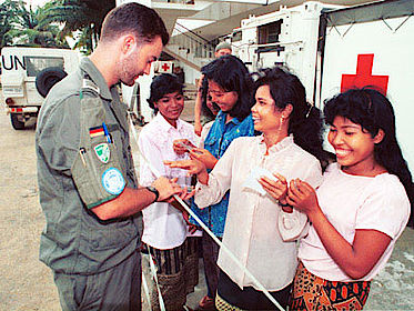 Humanitäre Hilfe im Feldlazarett in Phnom Penh (Kambodscha)